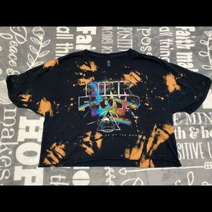 Pink Floyd Cropped Band Tee
